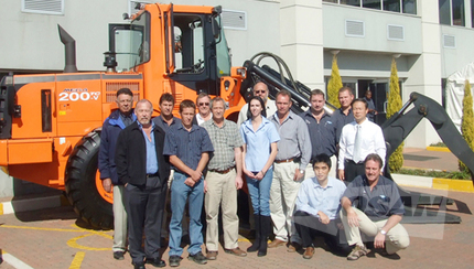 DIS Celebrates 10th B’day, 1,000 Units Sold