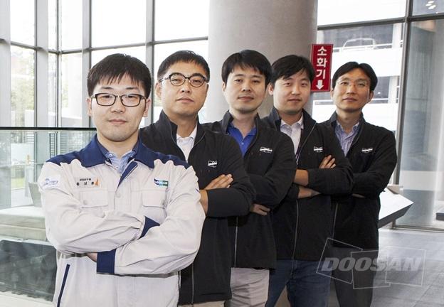 Five Doosan Infracore Engineers Listed in 'Marquis Who's Who in the World'