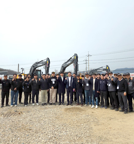 HD Construction Equipment held the HYUNDAI Tomorrow Festa 2026 from March 14 to 15 at the Hyundai Uijeongbu Sales Branch in Pocheon, Gyeonggi Province, South Korea.